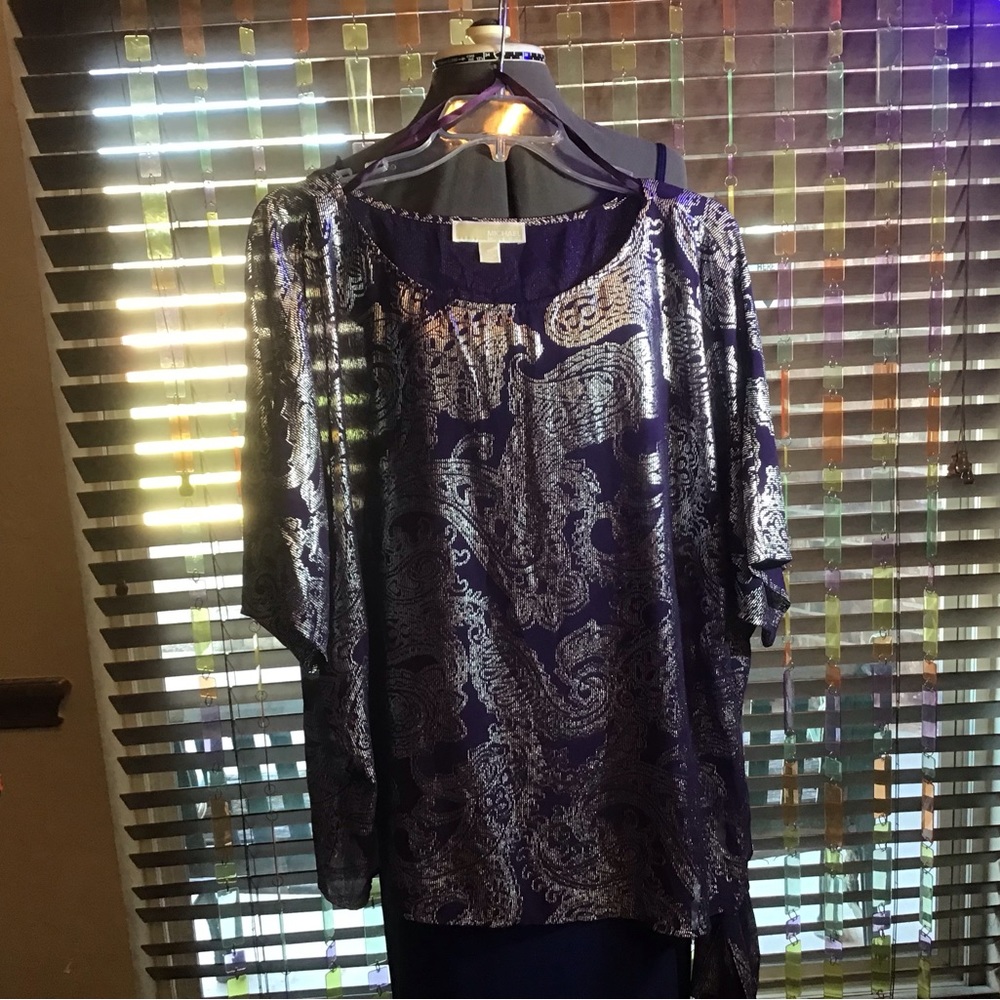 037 NWOT Michael Kors Deep Purple Metallic Silver Tunic.